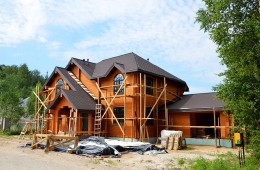 Завершение строительства Среднего деревянного дома на участке №50
